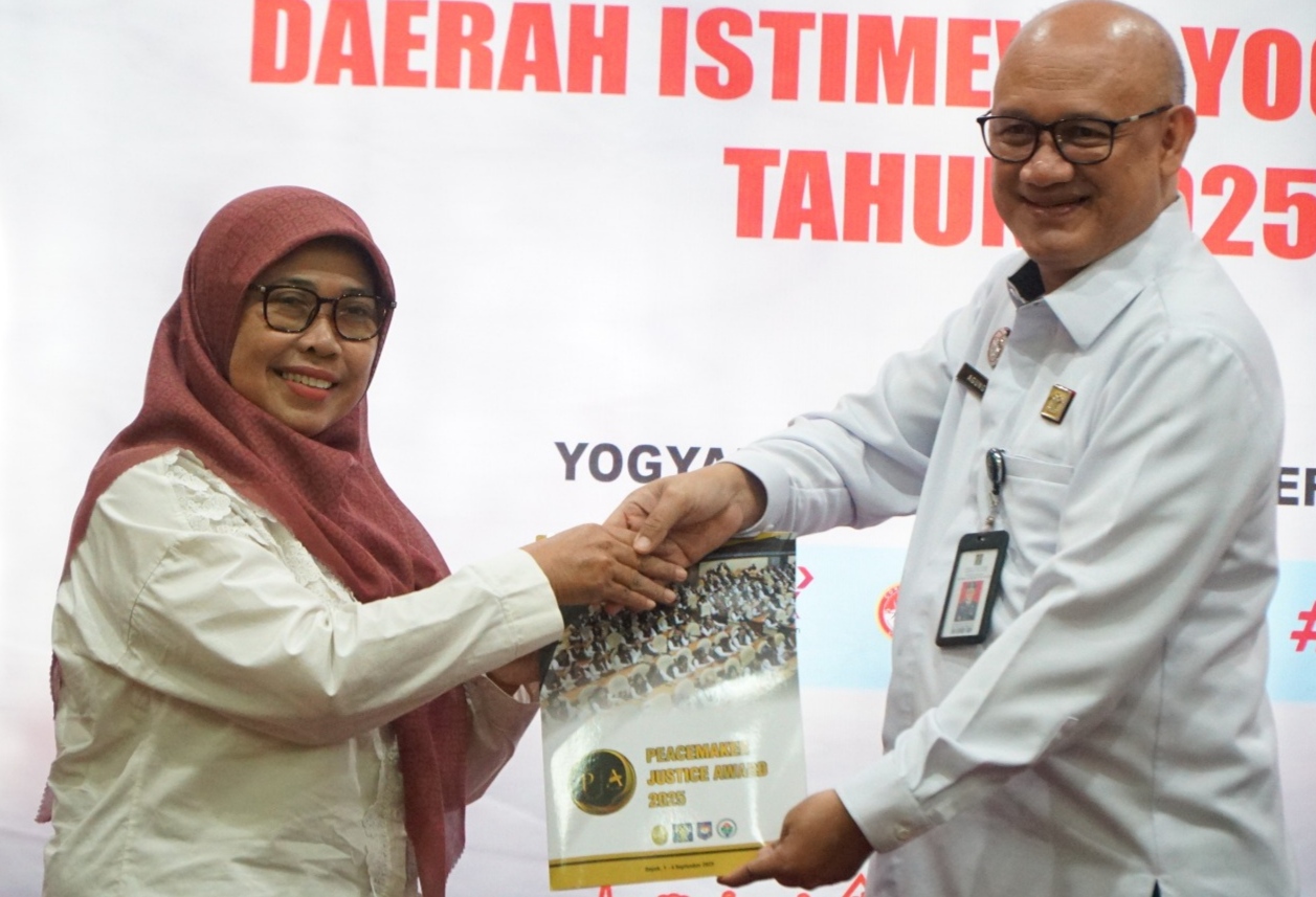 PEMKAL TEMON WETAN DIKUKUHKAN SEBAGAI KALURAHAN BINAAN SADAR HUKUM