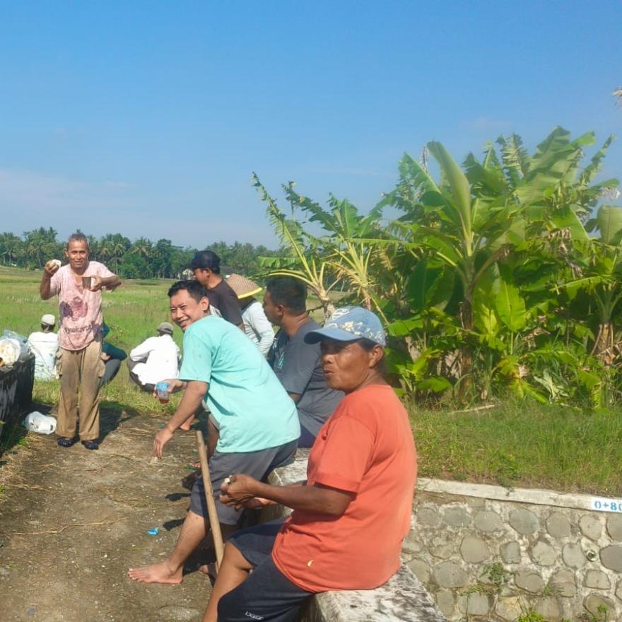 KERJA BAKTI PERSIAPAN MASA TANAM: WUJUD GOTONG ROYONG DEMI KETAHANAN PANGAN